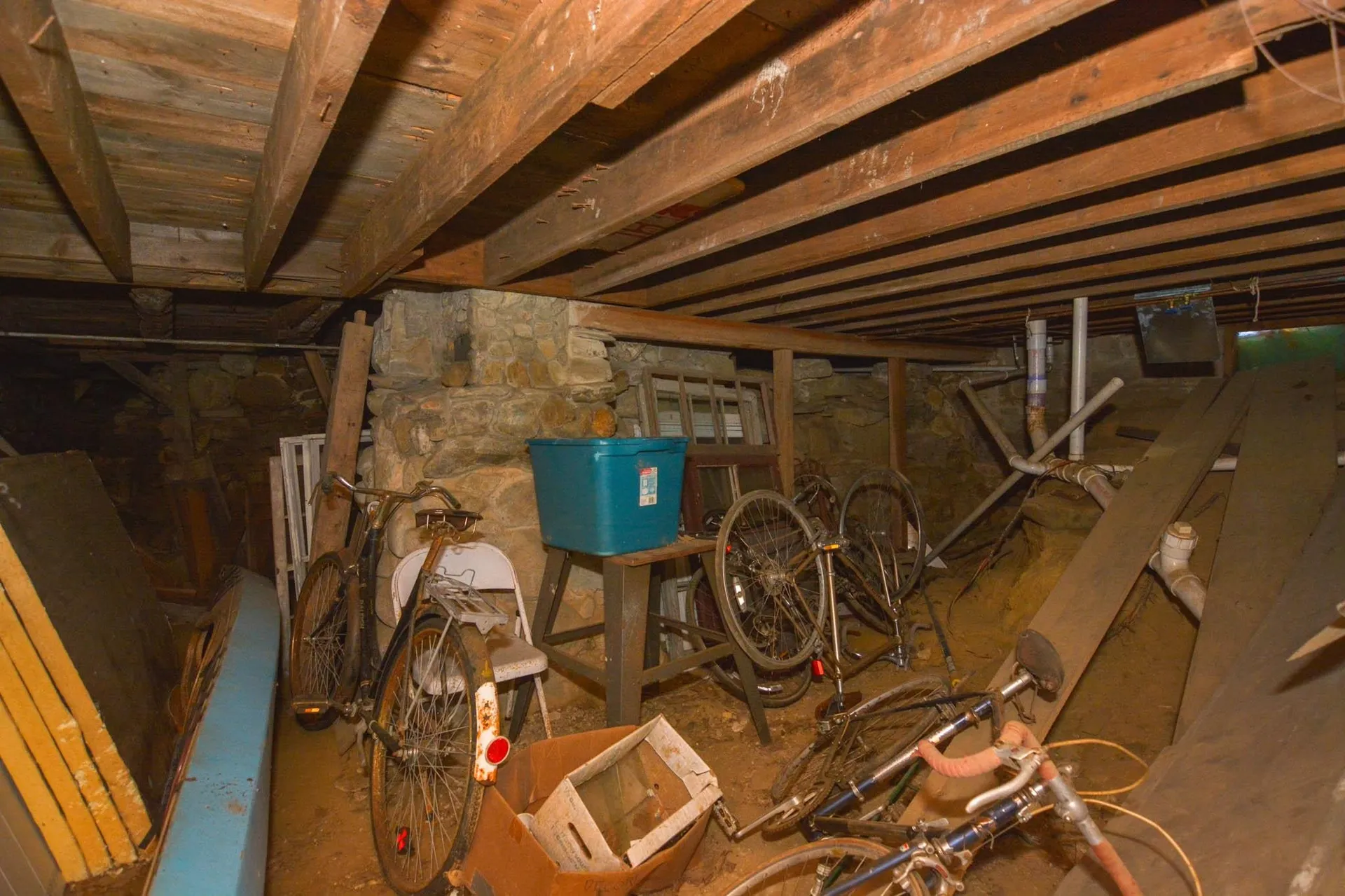 42 Bear Hill Road Newton NH 03858