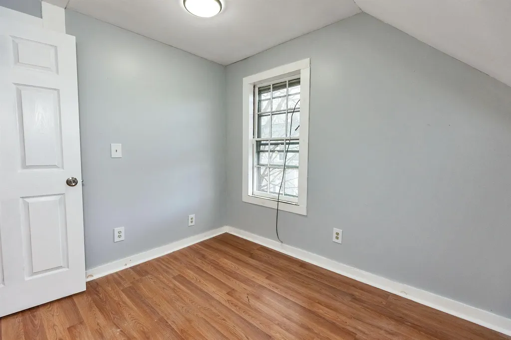 27 School Street Claremont NH 03743