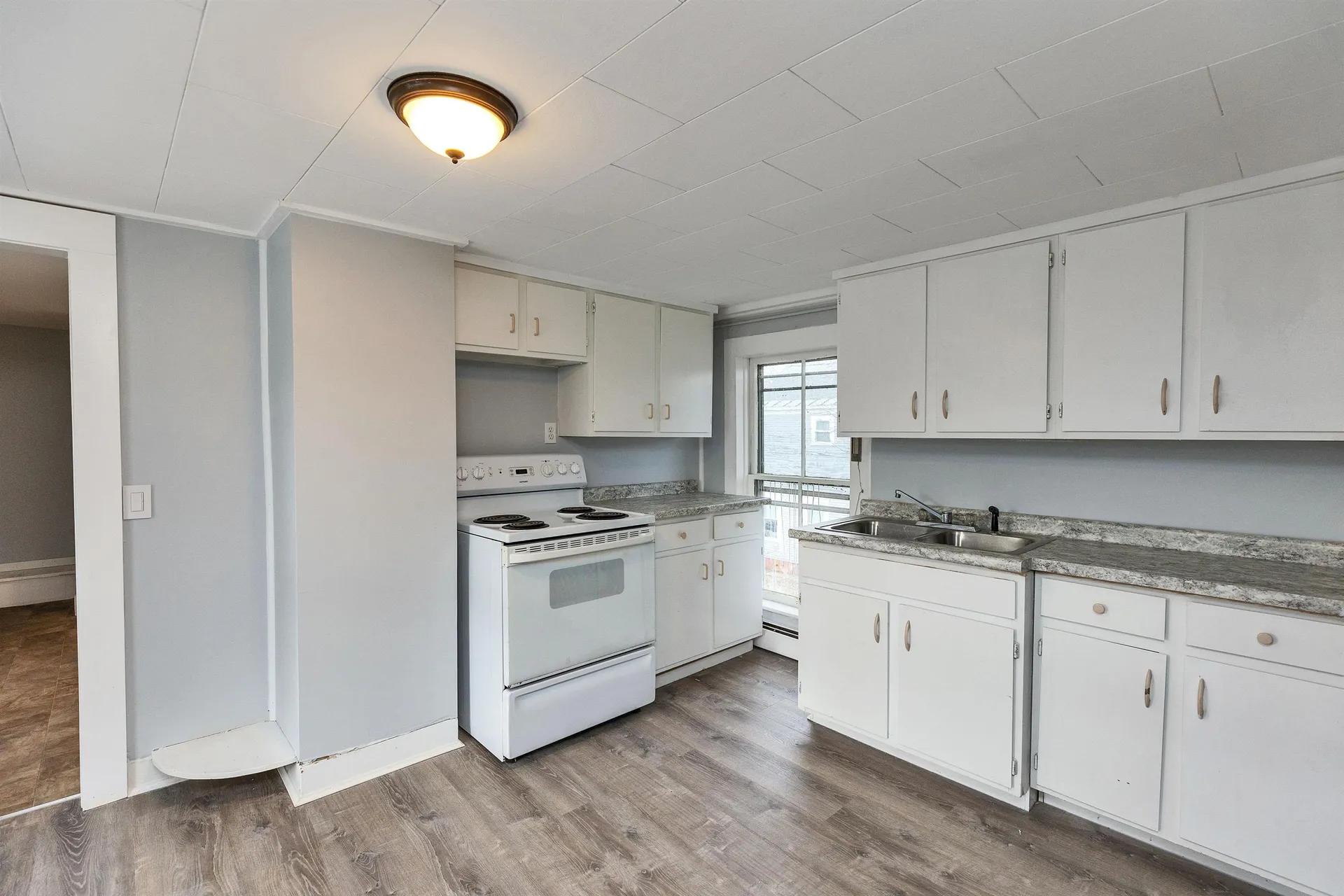 27 School Street Claremont NH 03743