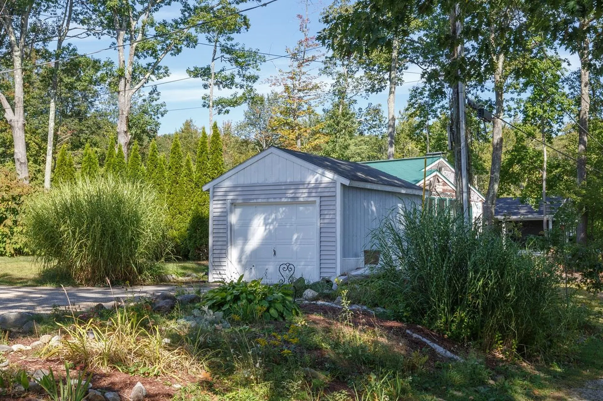 3 Ski Doo Lane Deerfield NH 03037