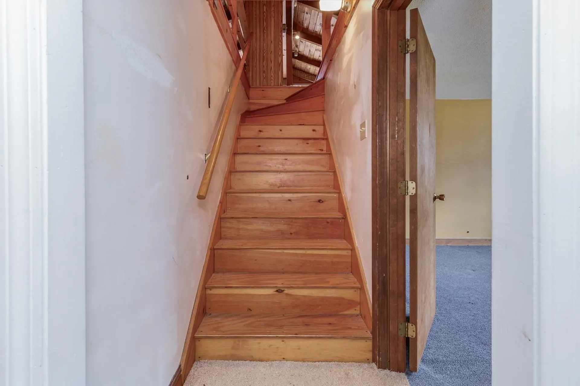 3 Ski Doo Lane Deerfield NH 03037