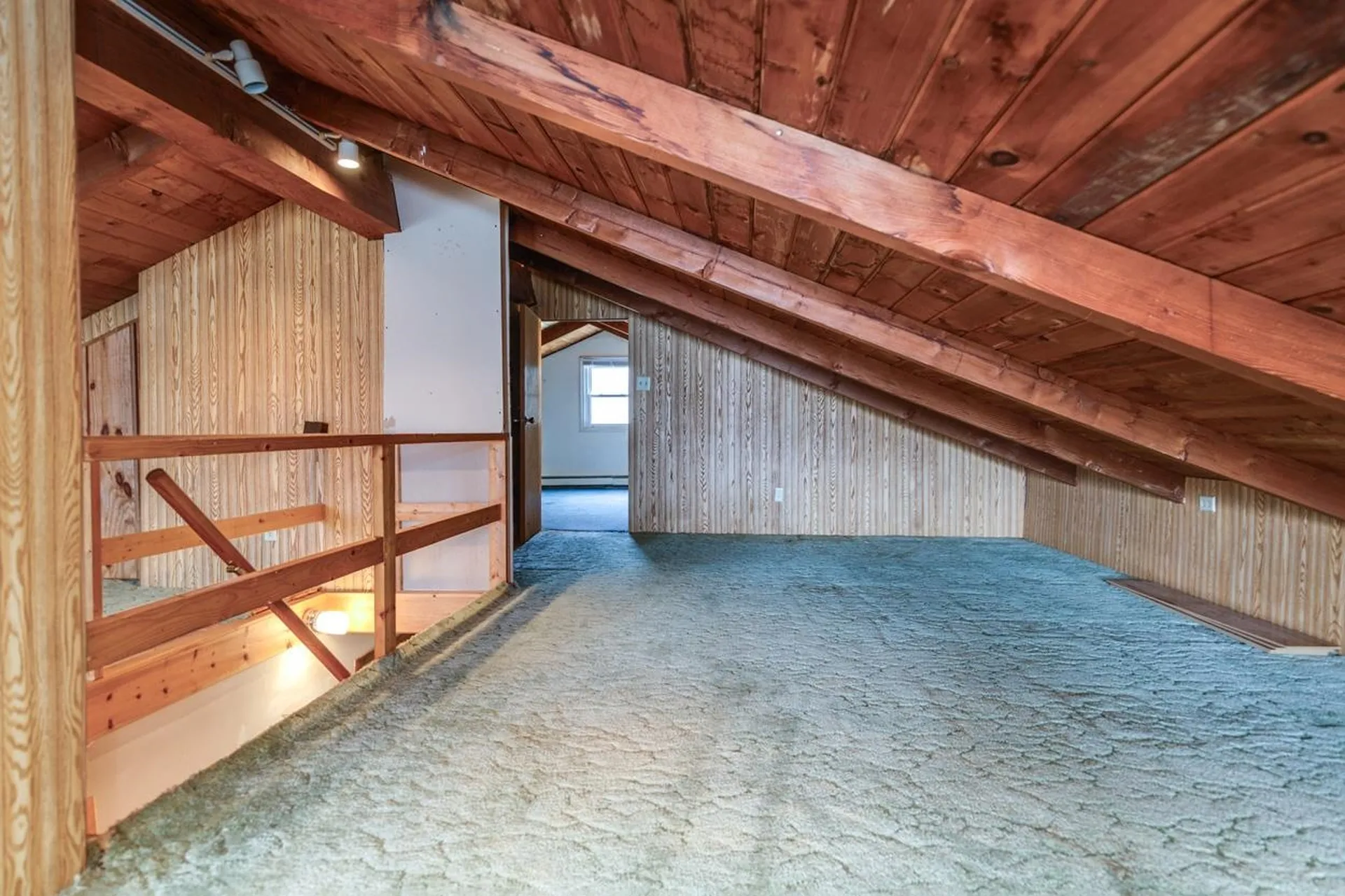 3 Ski Doo Lane Deerfield NH 03037