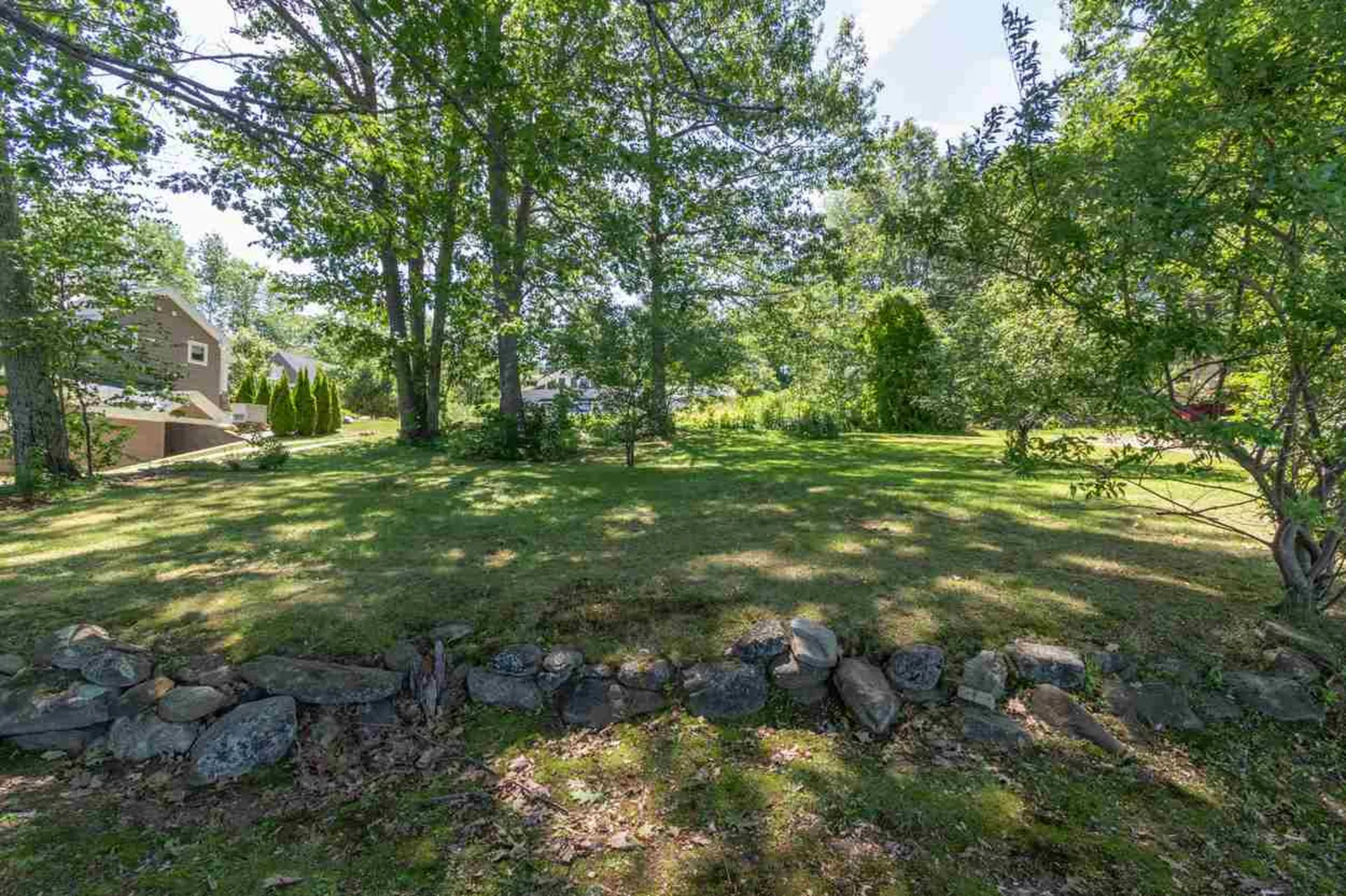 3 Ski Doo Lane Deerfield NH 03037