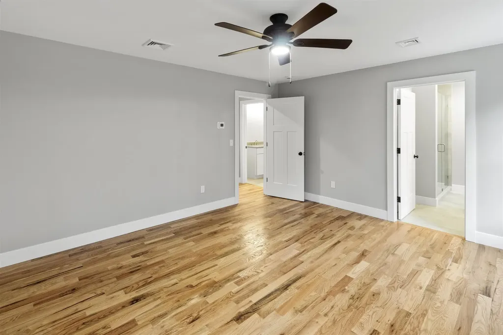 8 Stone Creek Drive Brentwood NH 03833