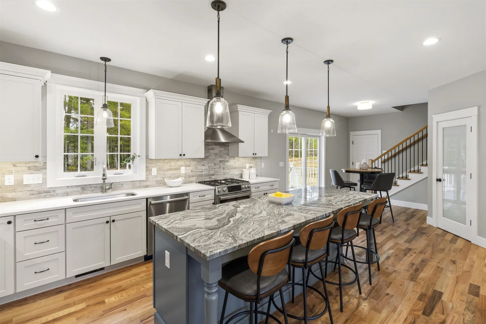 8 Stone Creek Drive Brentwood NH 03833