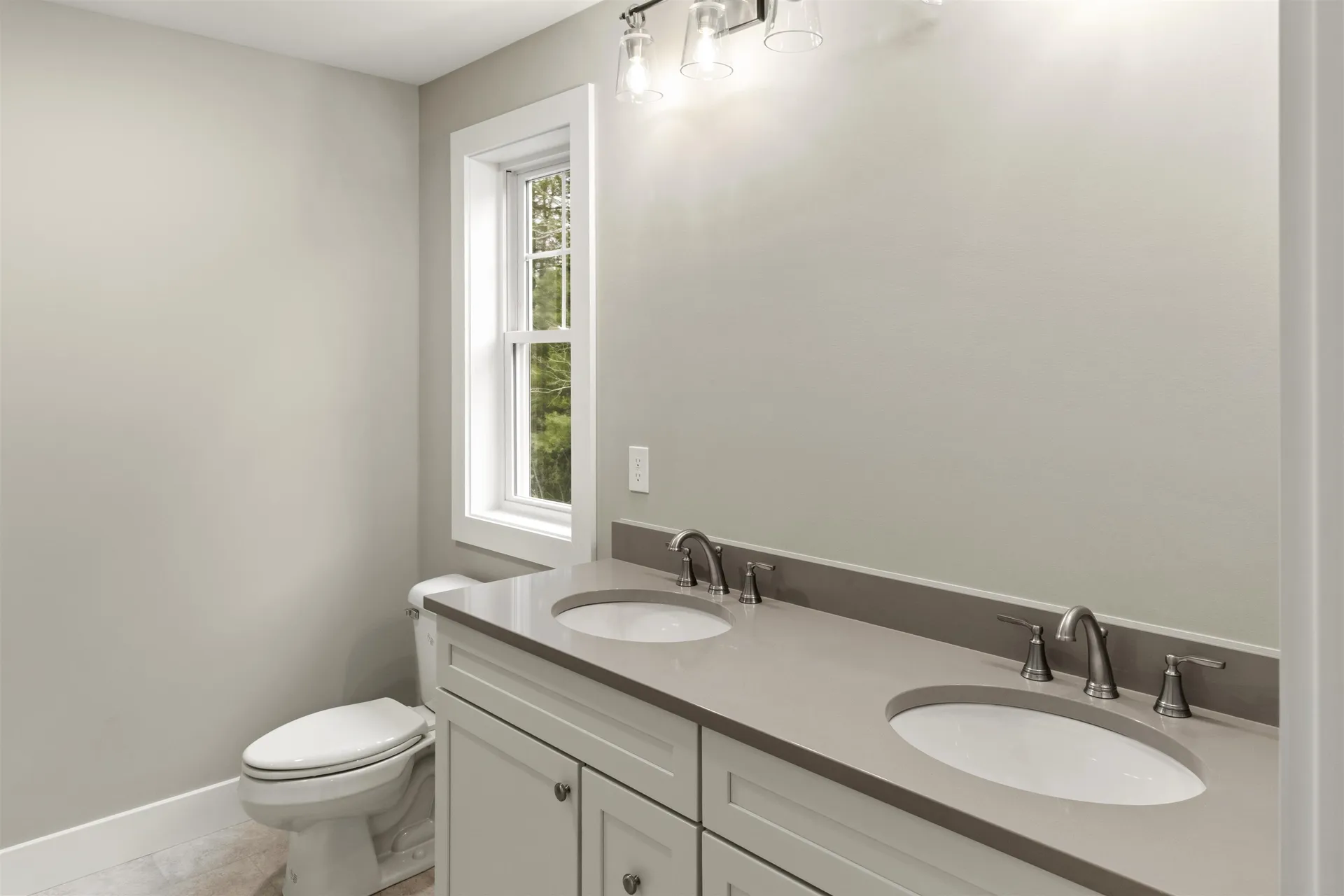 8 Stone Creek Drive Brentwood NH 03833