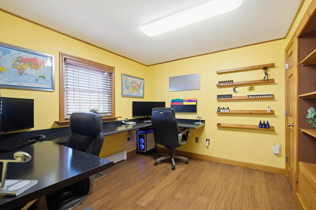 129 Brady Circle Manchester NH 03109