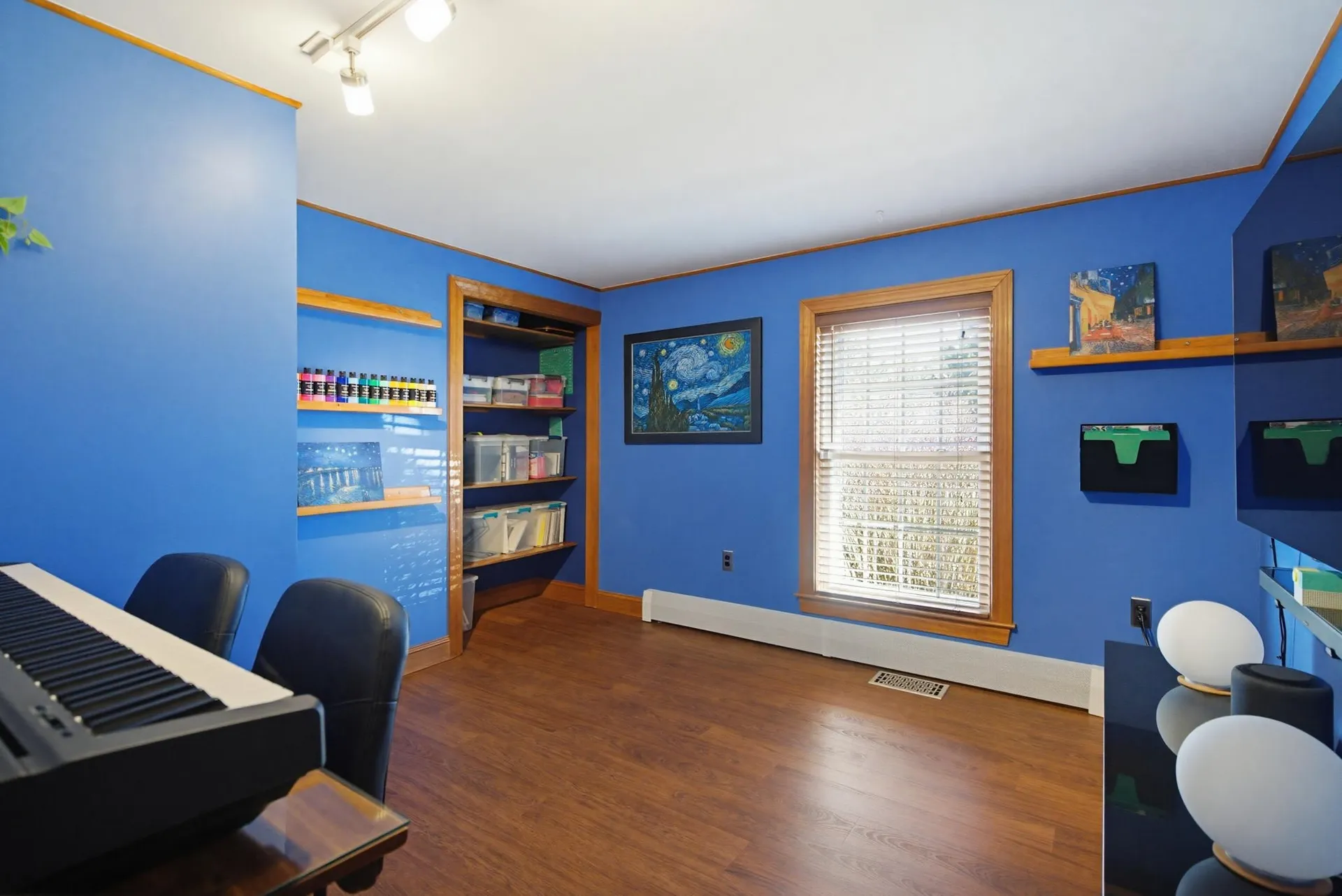 129 Brady Circle Manchester NH 03109