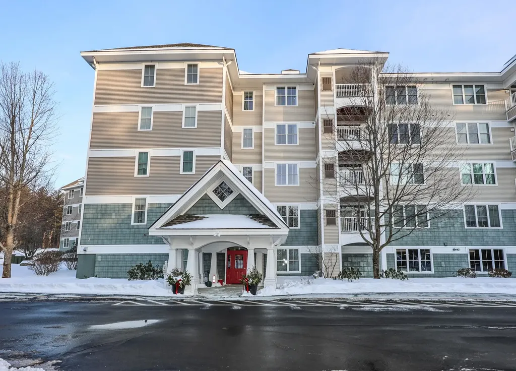 5 Sally Sweets Way Salem NH 03079