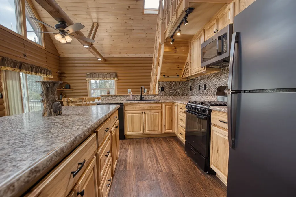 415 Gold Coast Drive Wakefield NH 03830