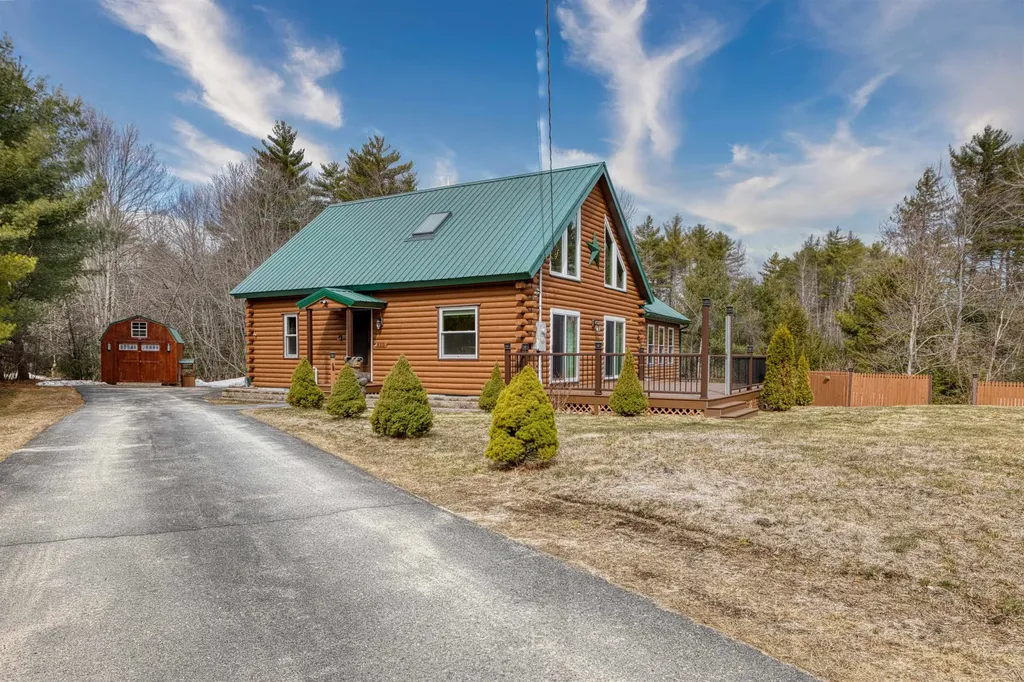415 Gold Coast Drive Wakefield NH 03830