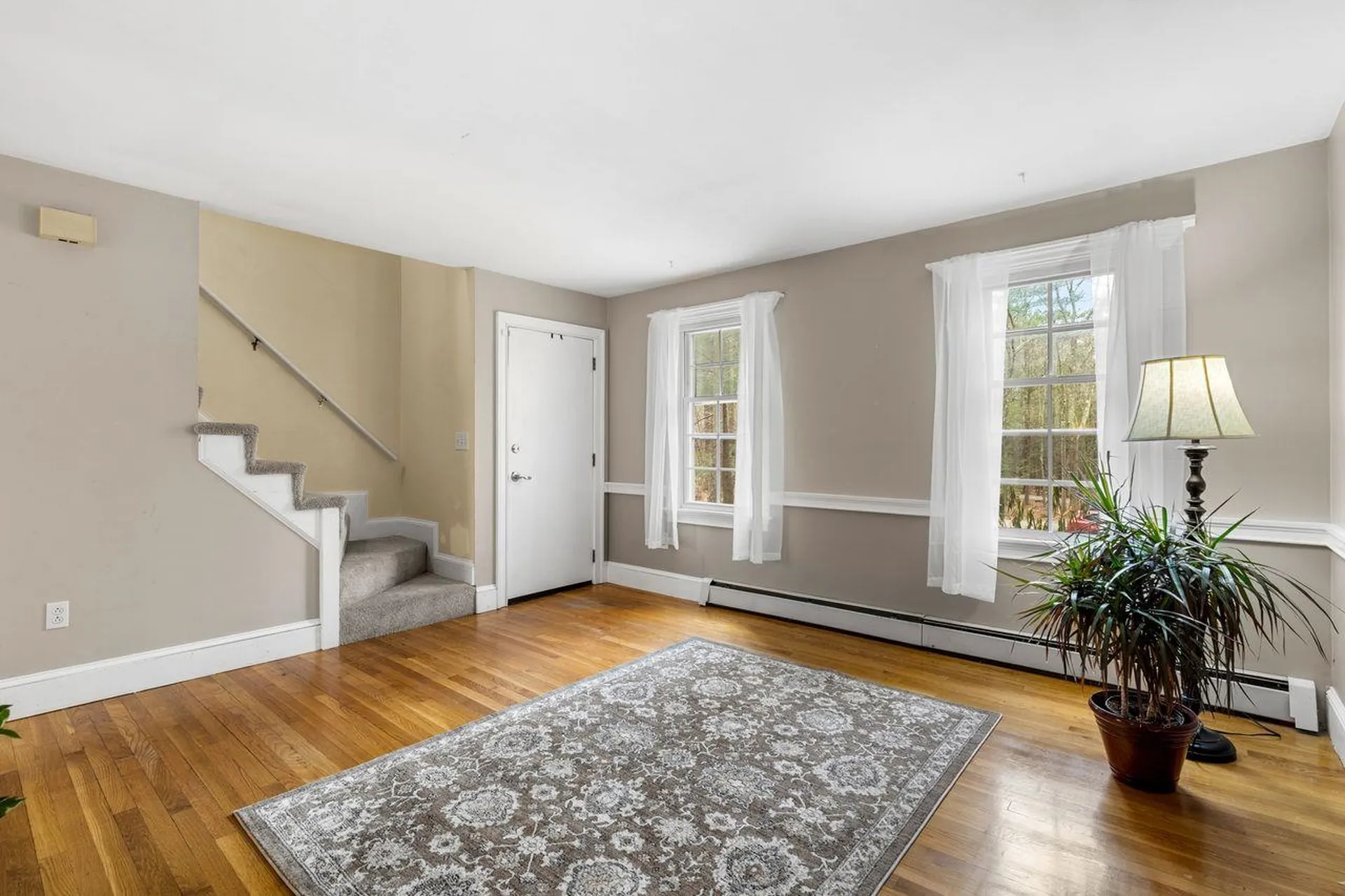 99 Winnicutt Road Stratham NH 03885