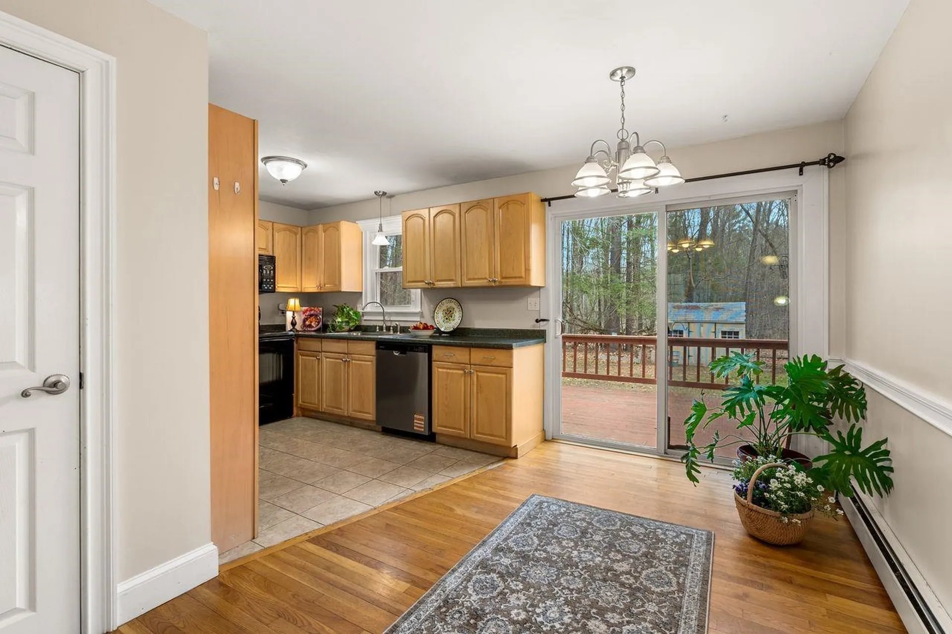 99 Winnicutt Road Stratham NH 03885