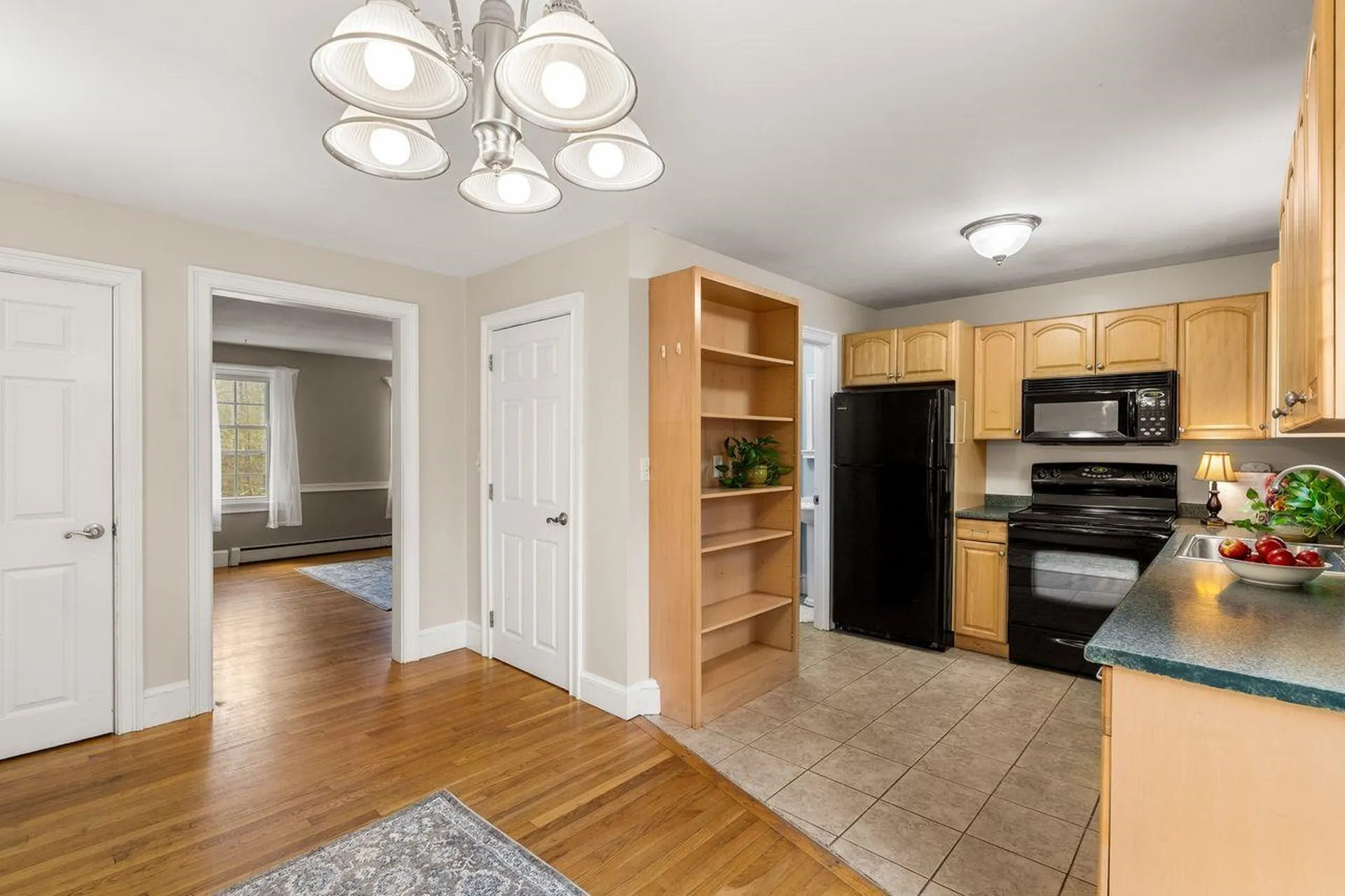 99 Winnicutt Road Stratham NH 03885