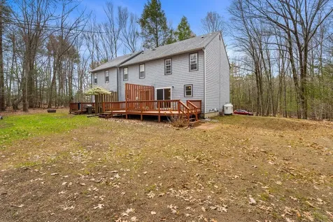 99 Winnicutt Road Stratham NH 03885