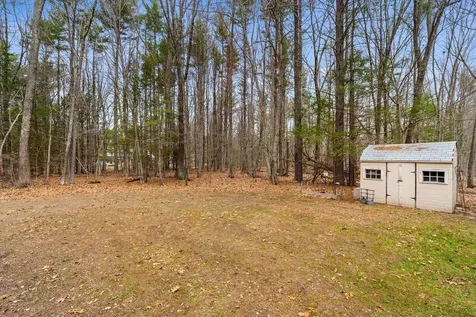 99 Winnicutt Road Stratham NH 03885