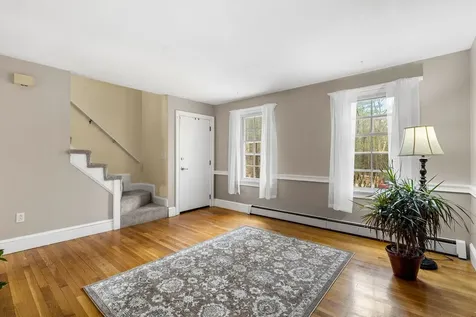 99 Winnicutt Road Stratham NH 03885