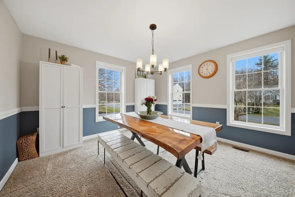 41 Drew Woods Drive Derry NH 03038