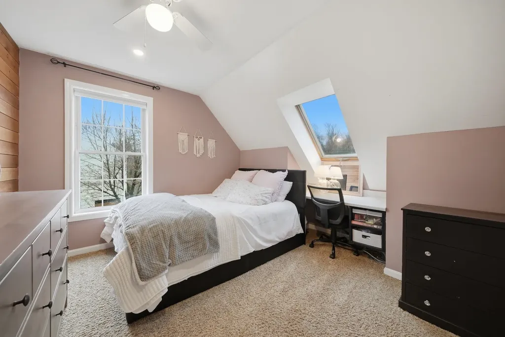 41 Drew Woods Drive Derry NH 03038