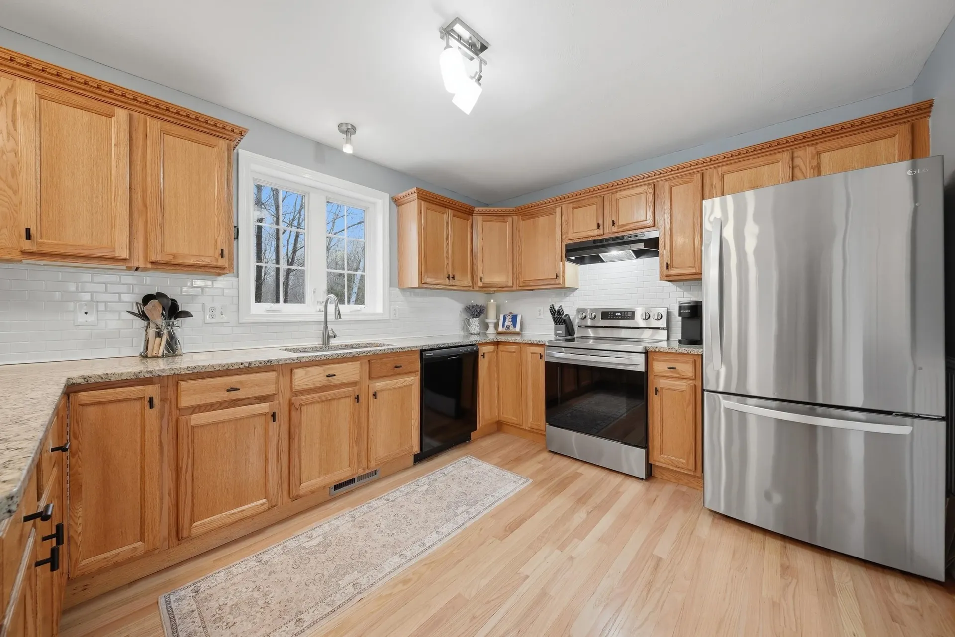 41 Drew Woods Drive Derry NH 03038