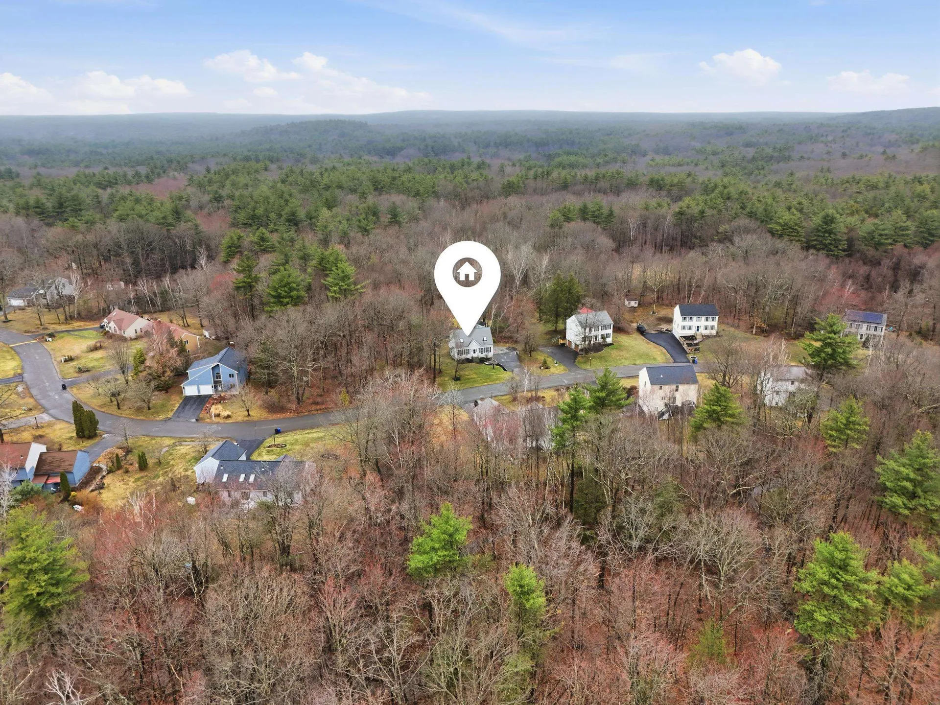 41 Drew Woods Drive Derry NH 03038