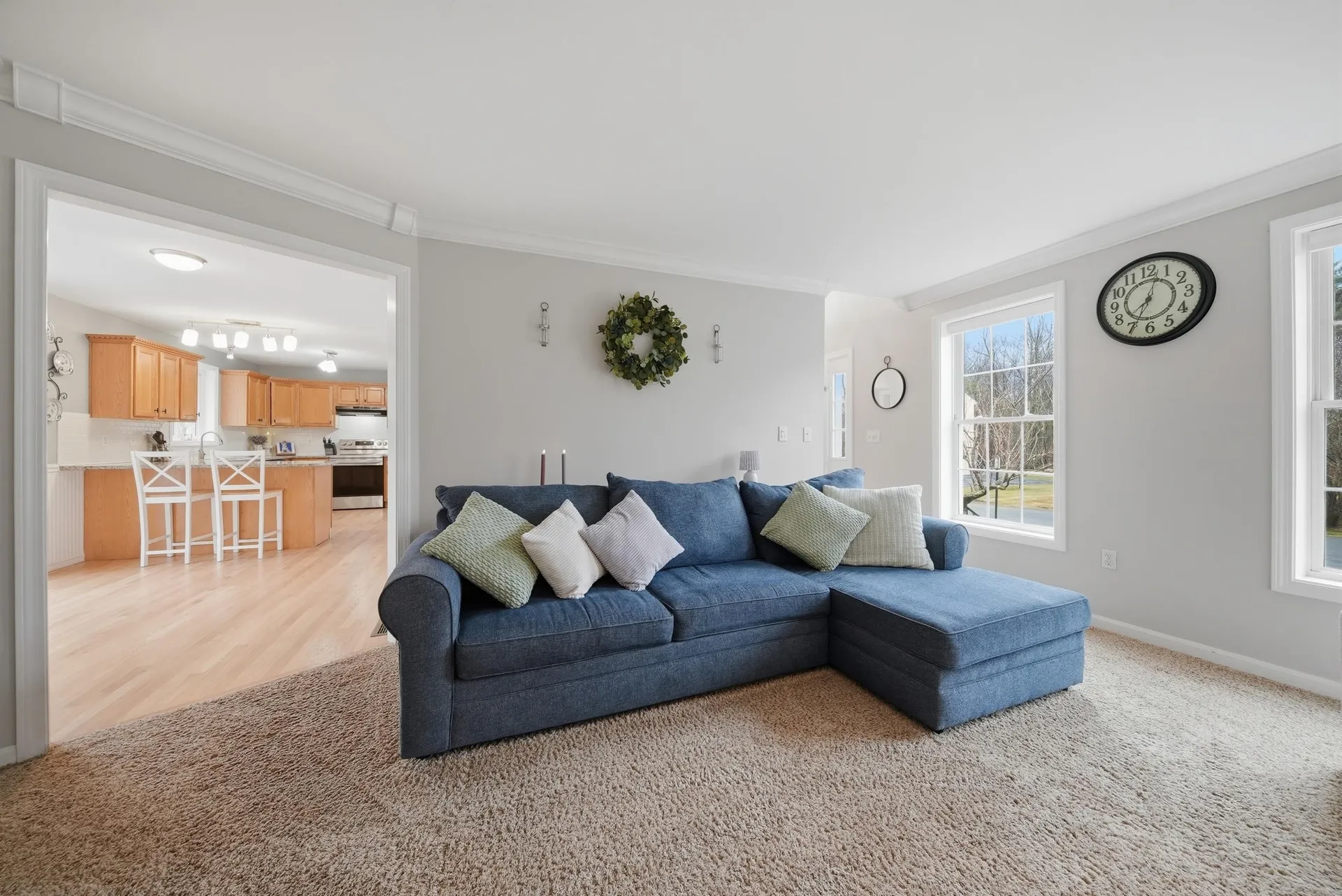 41 Drew Woods Drive Derry NH 03038