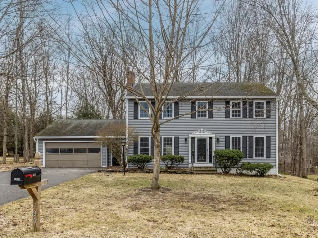 185 Summit Circle Shelburne VT 05482