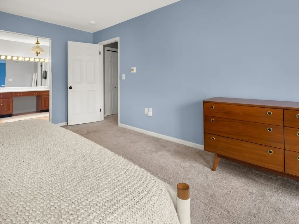 185 Summit Circle Shelburne VT 05482