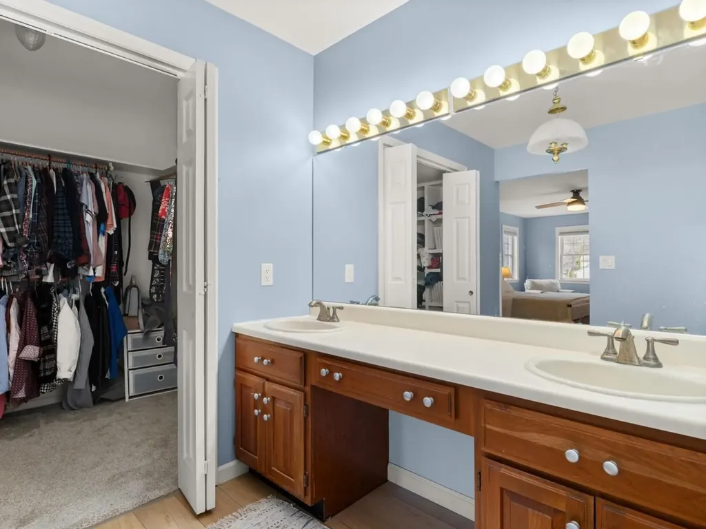 185 Summit Circle Shelburne VT 05482