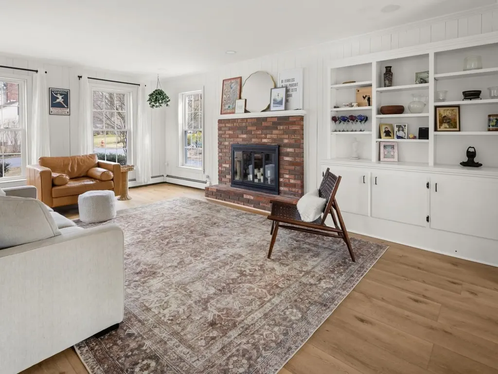 185 Summit Circle Shelburne VT 05482