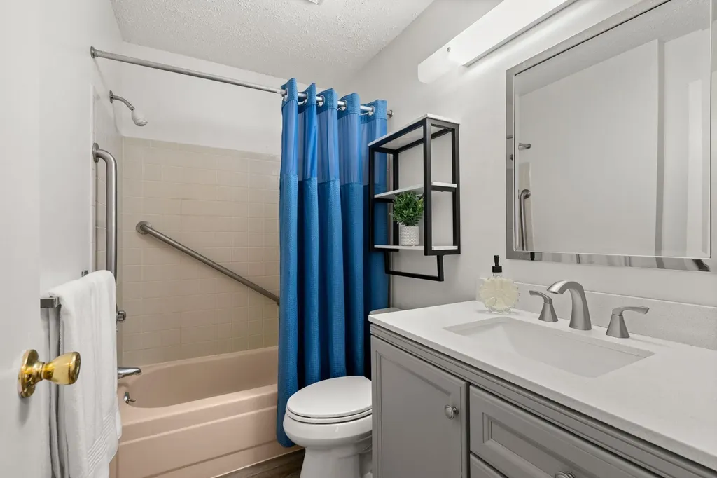 5 Bernards Road Merrimack NH 03054