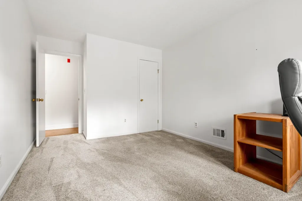 5 Bernards Road Merrimack NH 03054