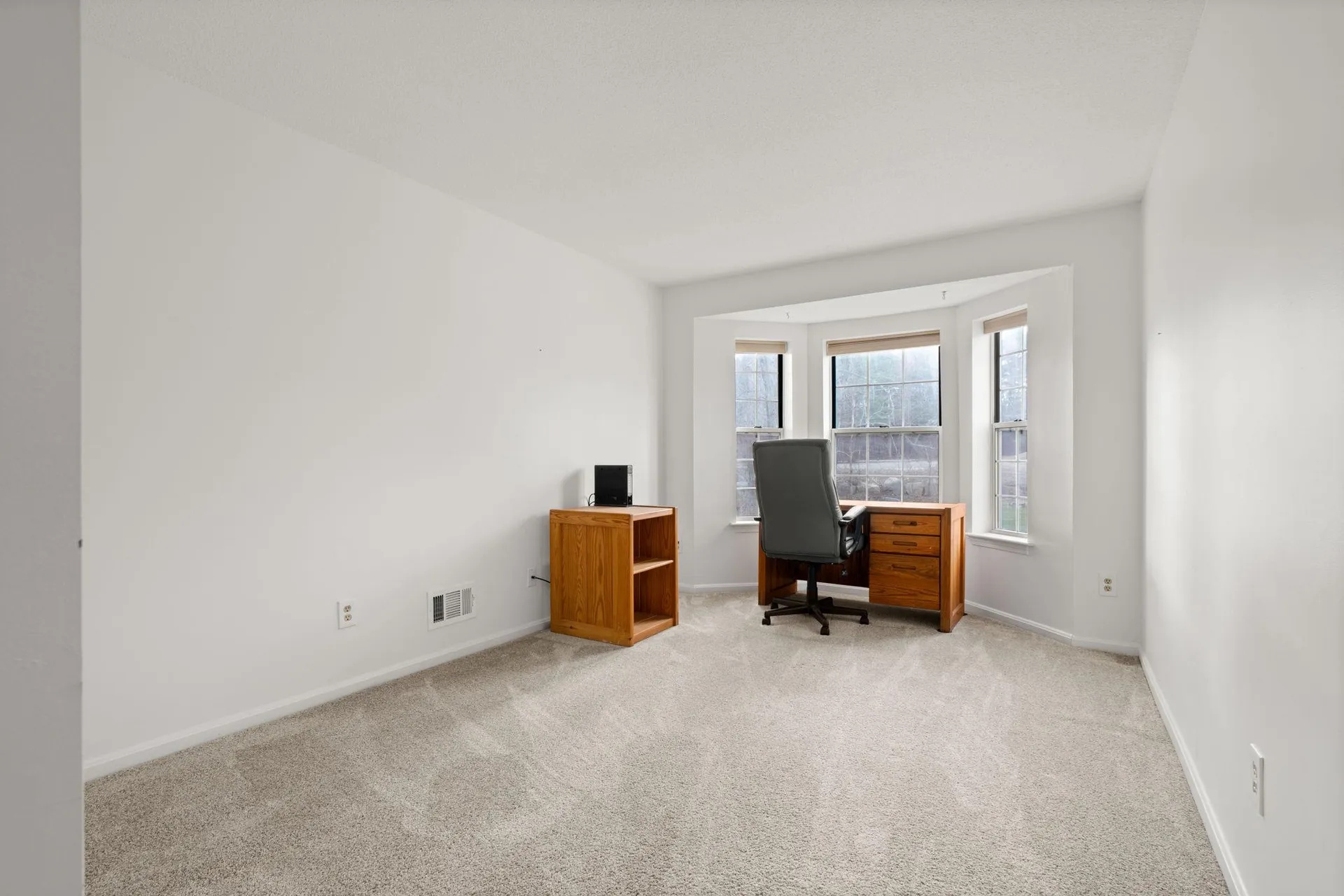 5 Bernards Road Merrimack NH 03054