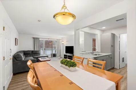 5 Bernards Road Merrimack NH 03054