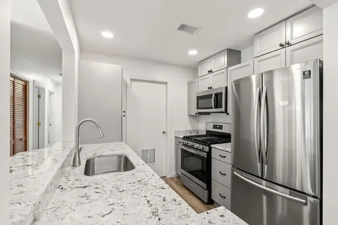 5 Bernards Road Merrimack NH 03054