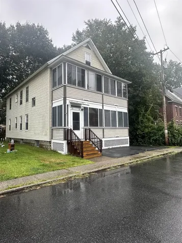 78 Central Street Brattleboro VT 05301