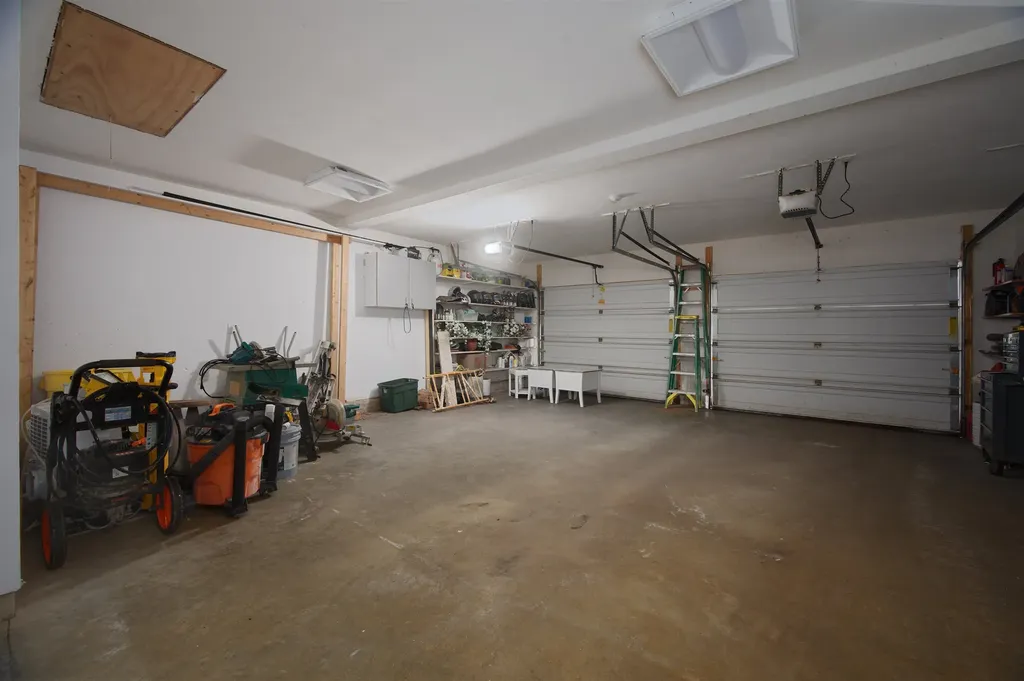 64 Cottage Road Kensington NH 03833