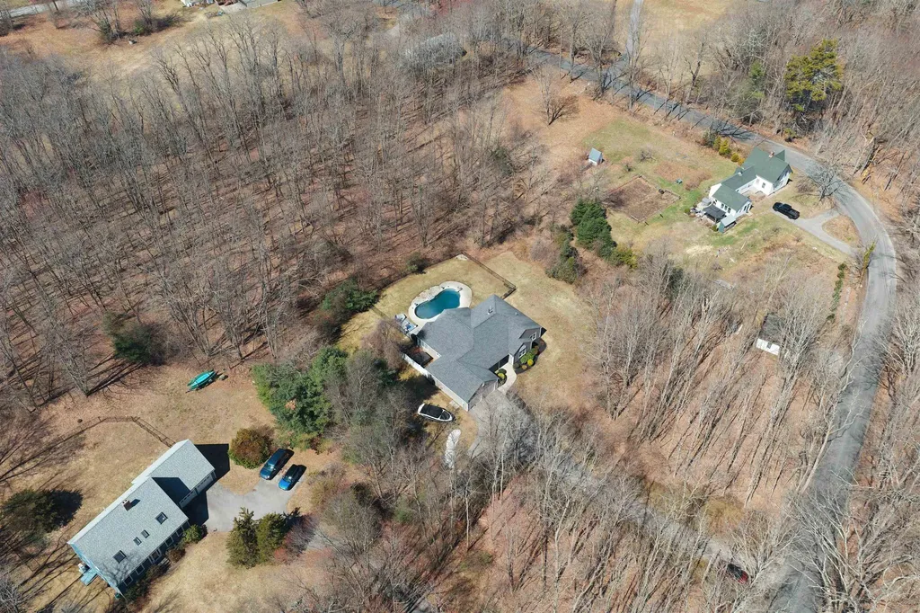 64 Cottage Road Kensington NH 03833