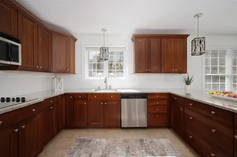 64 Cottage Road Kensington NH 03833