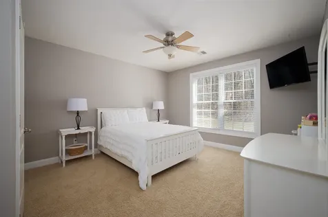 64 Cottage Road Kensington NH 03833