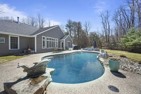 64 Cottage Road Kensington NH 03833