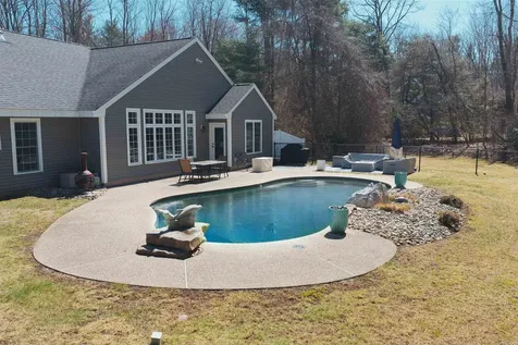 64 Cottage Road Kensington NH 03833