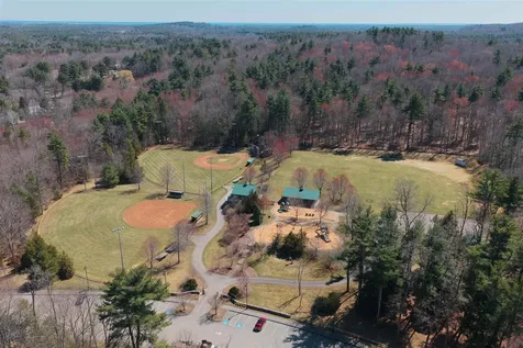 64 Cottage Road Kensington NH 03833