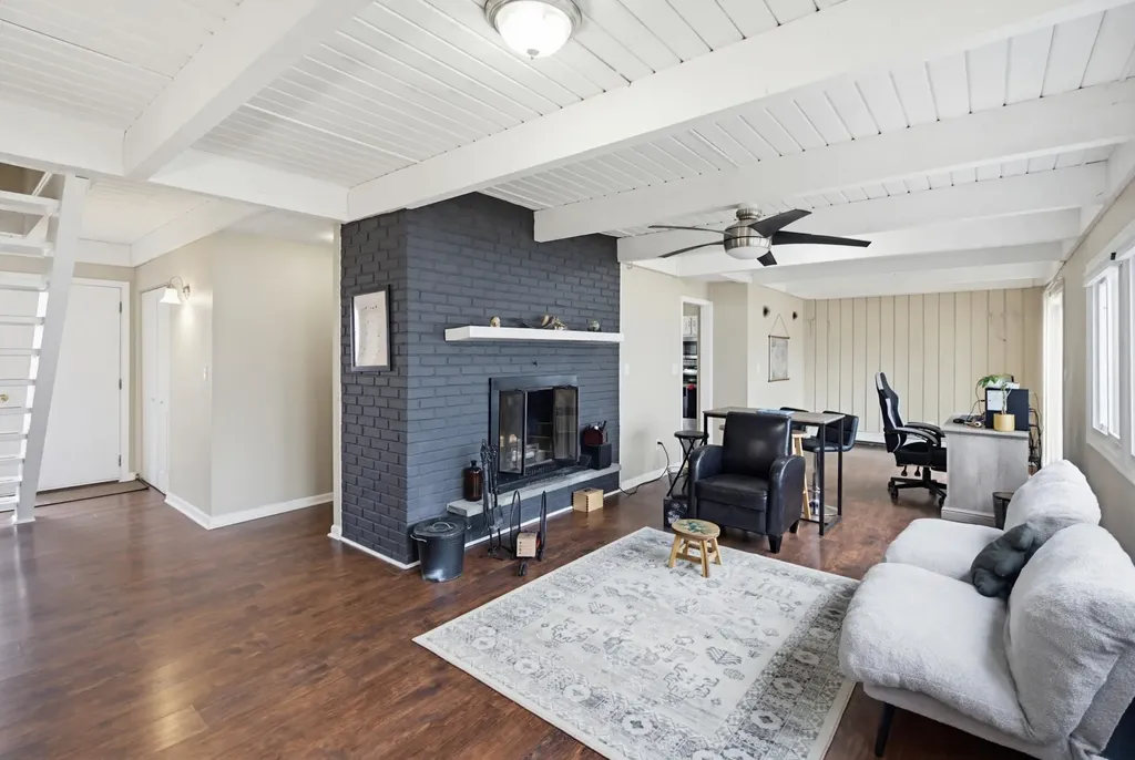 10 Weymouth Drive Nashua NH 03062