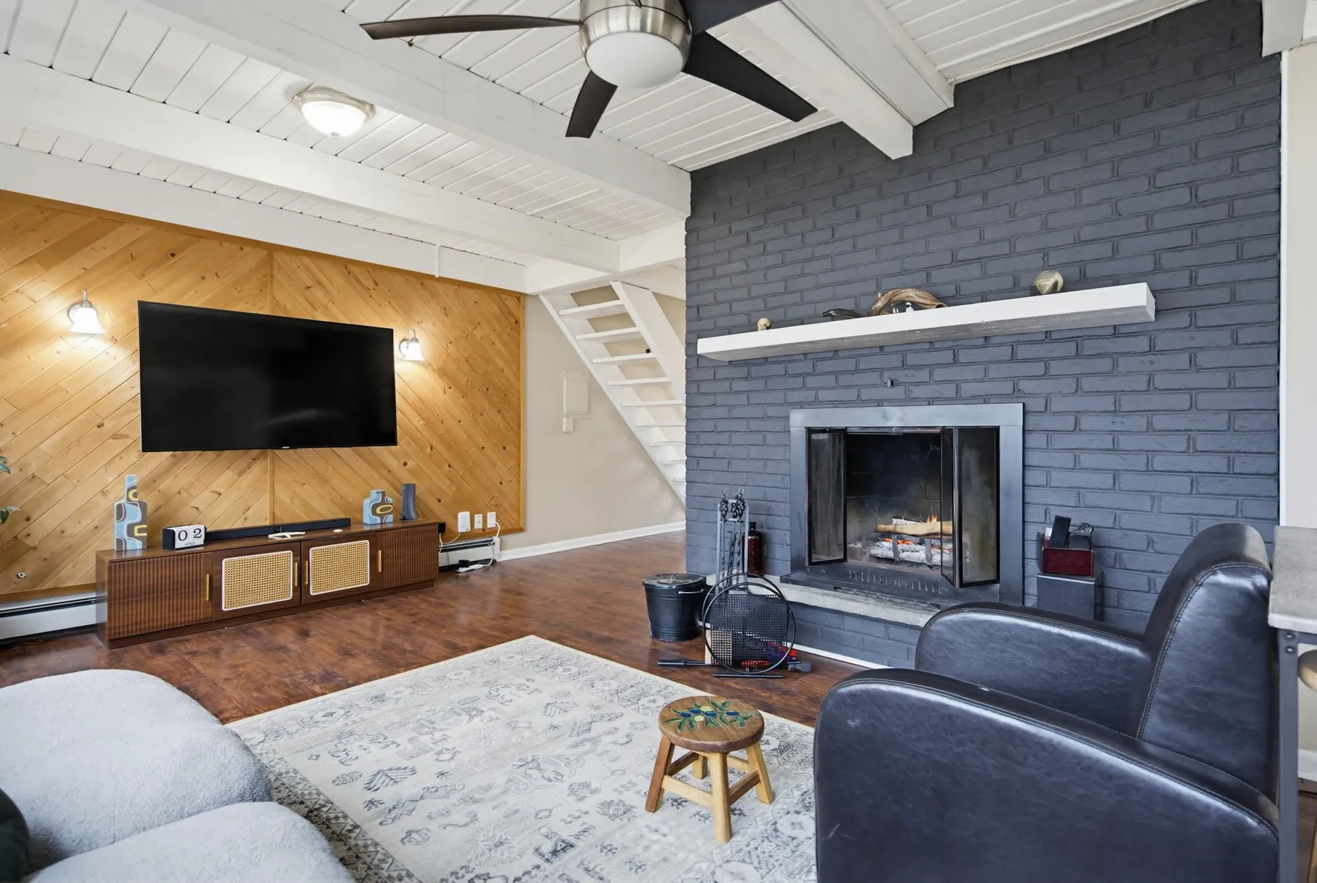 10 Weymouth Drive Nashua NH 03062
