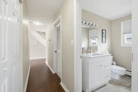 10 Weymouth Drive Nashua NH 03062