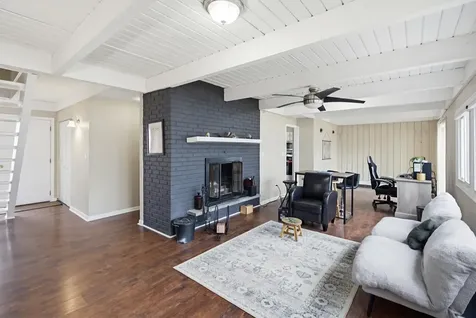 10 Weymouth Drive Nashua NH 03062