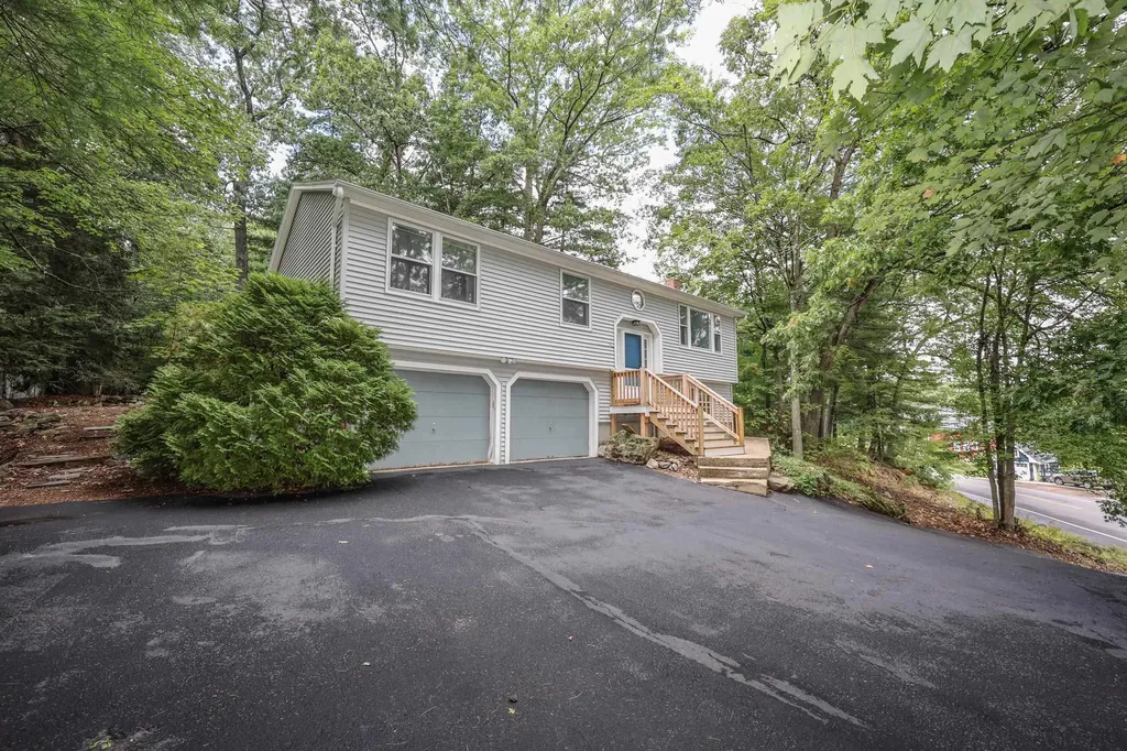 85 Taylor Street Nashua NH 03060