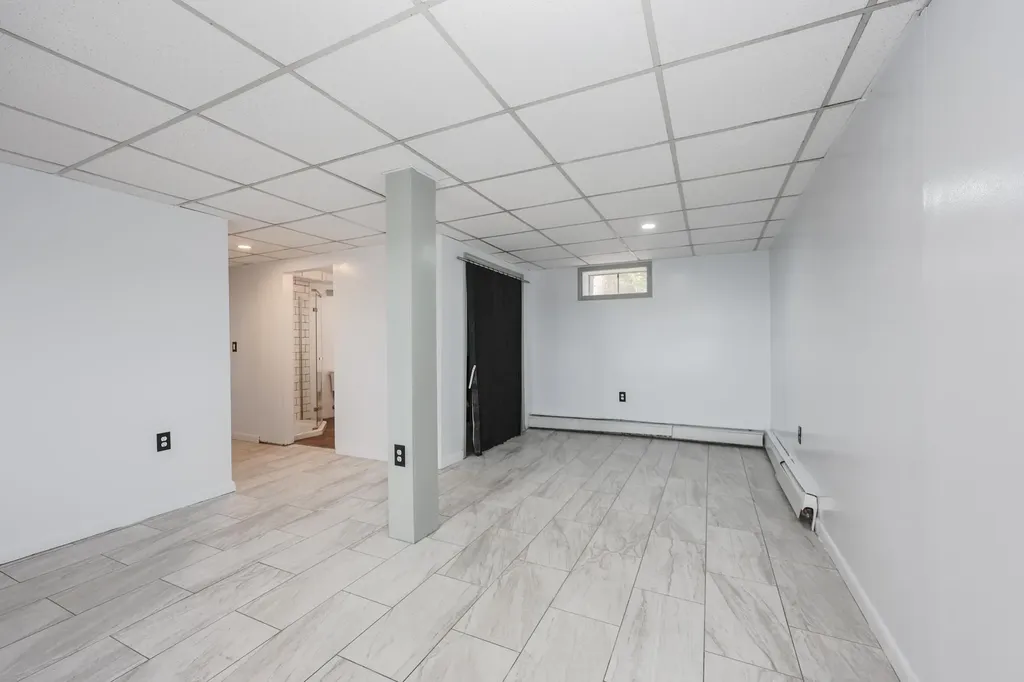 85 Taylor Street Nashua NH 03060