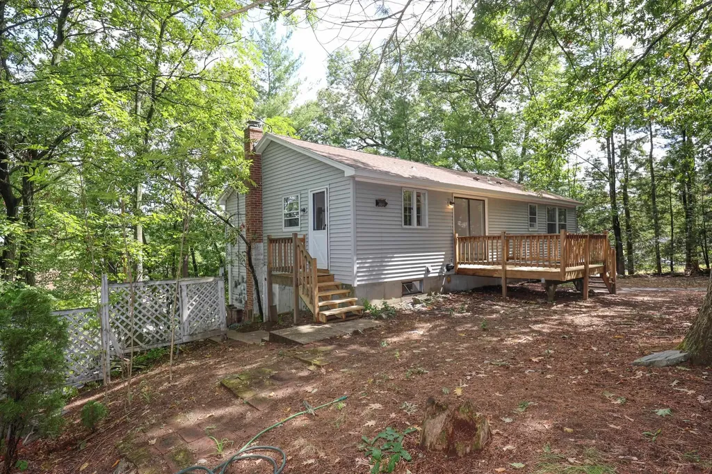 85 Taylor Street Nashua NH 03060